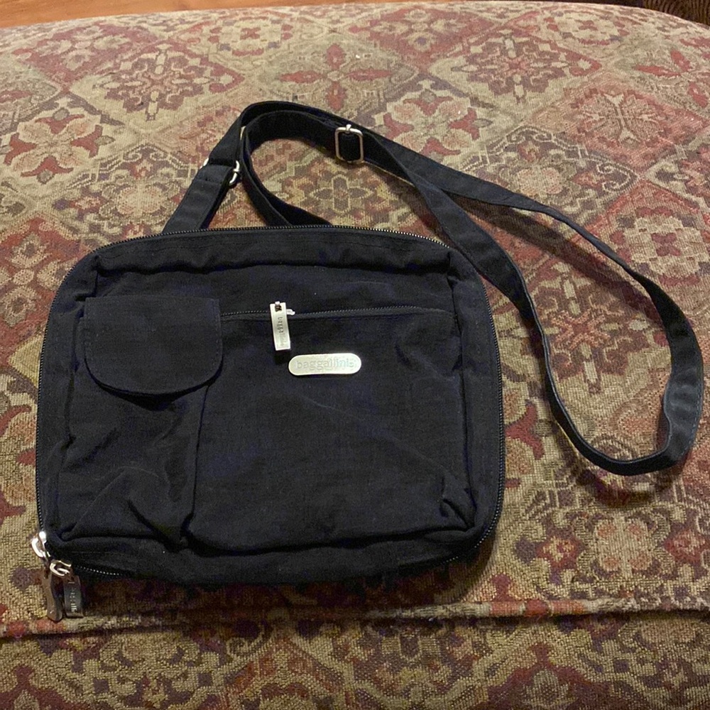 Baggallini Convertible Crossbody Belt Bag